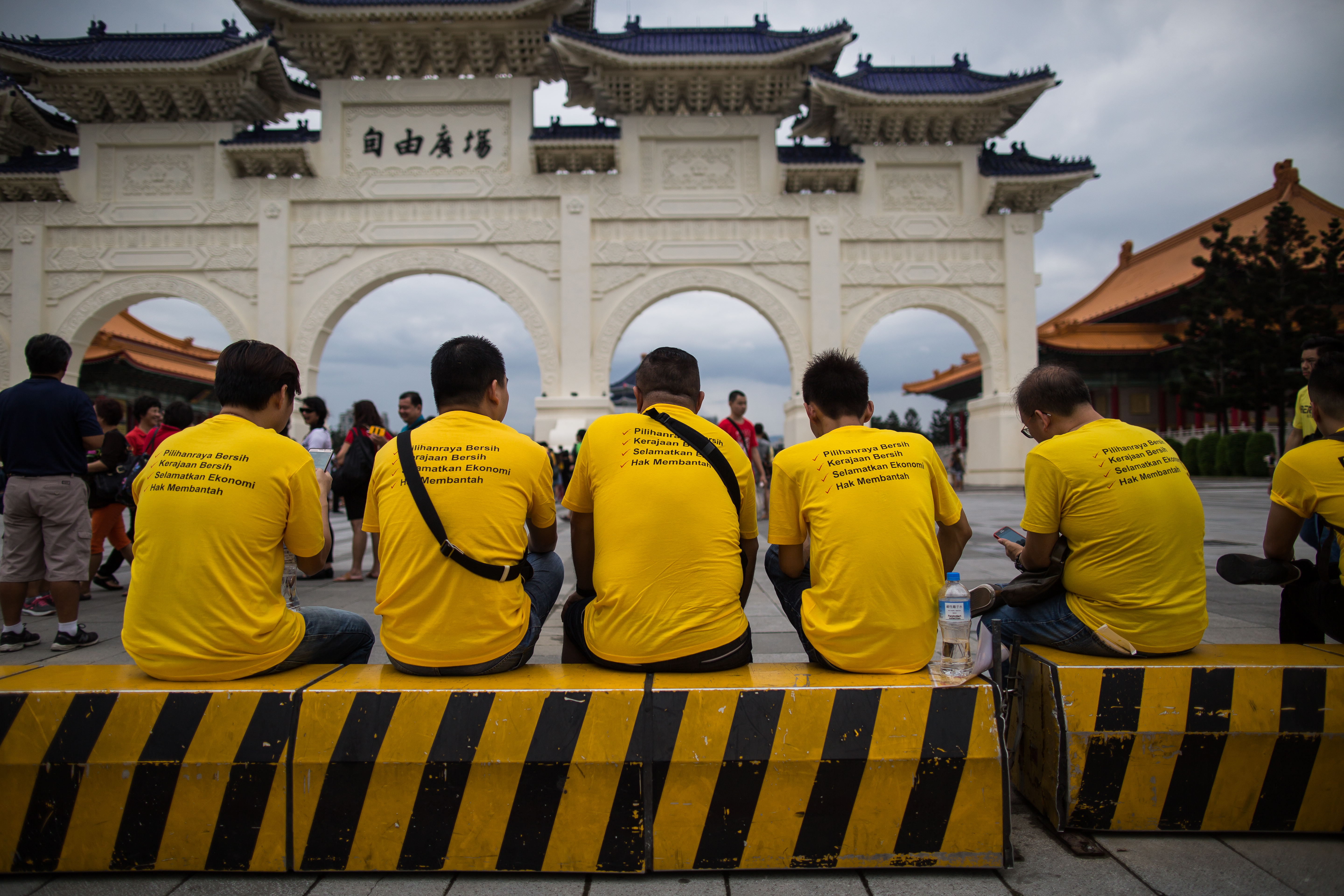 2015年8月29日，台湾台北，旅台马来西亚海外公民于台北自由广场聚集，声援BERSIH 4.0。摄: Billy H.C. Kwok/ 端传媒