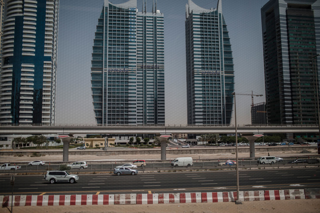 杜拜朱美拉棕櫚島（Palm Jumeirah）附近的建築。攝: Laurence Tan