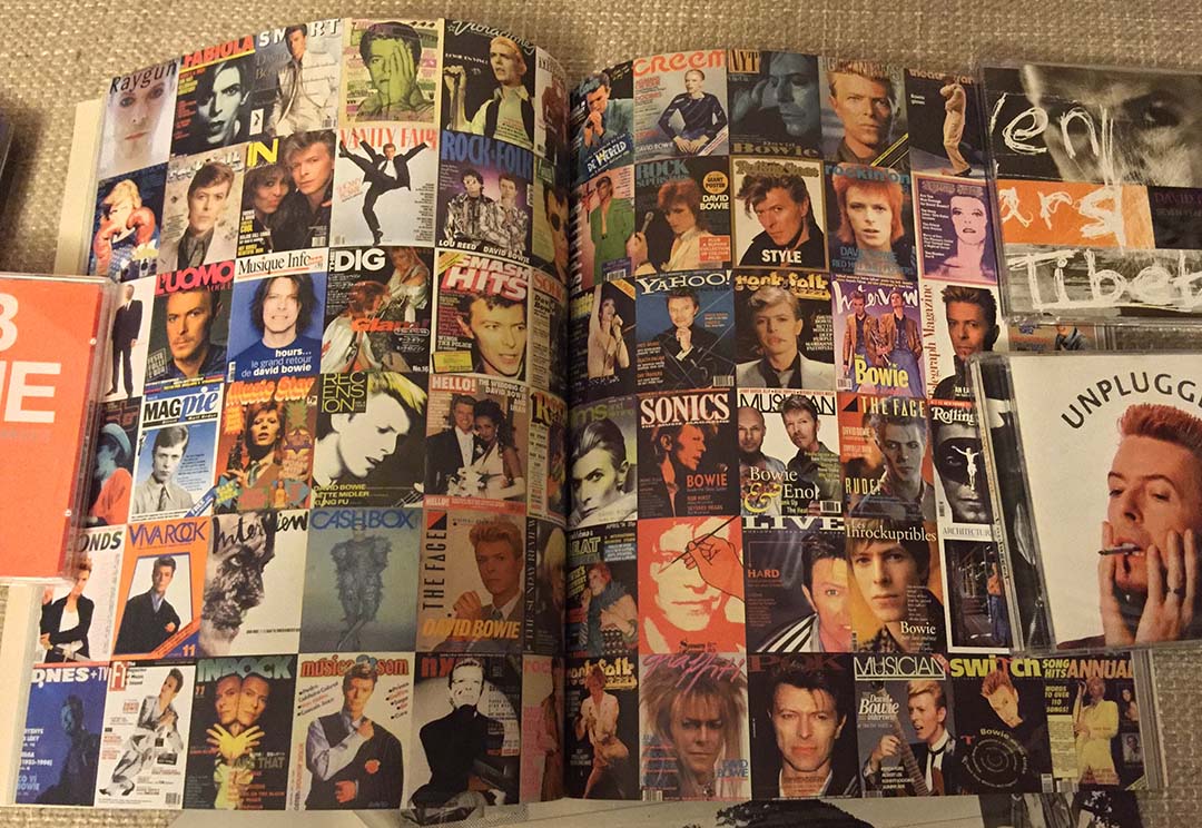 黃耀明私藏的有關 David Bowie 的雜誌。圖片由黃耀明提供