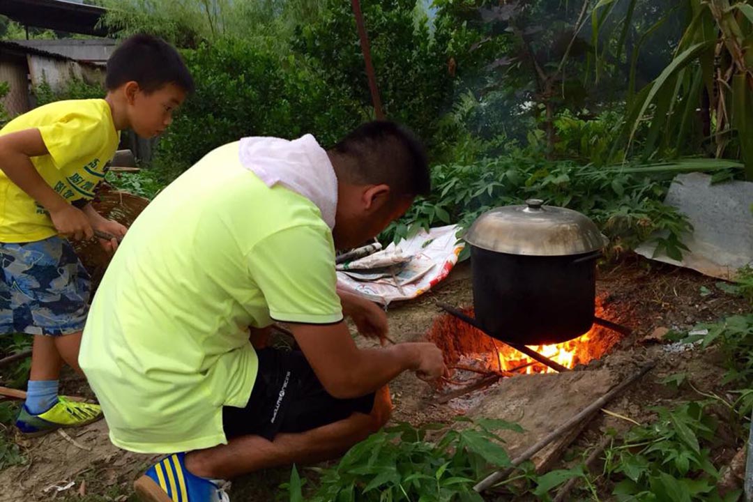 野炊的重点在于食农教育，一切都是苦尽甘来的意味。相片由绿脚丫提供